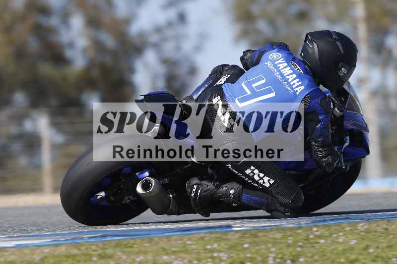 /Archiv-2024/02 29.01.-02.02.2024 Moto Center Thun Jerez/Gruppe rot-red/backside